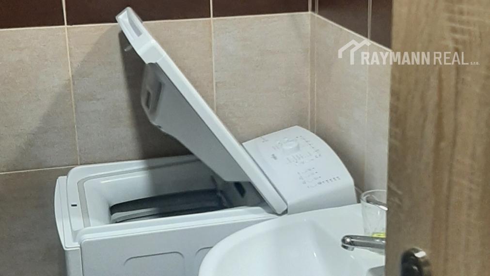 Prenájom 2 -izbového  bytu na ulici Tolstého v lokalite Košice - Sever