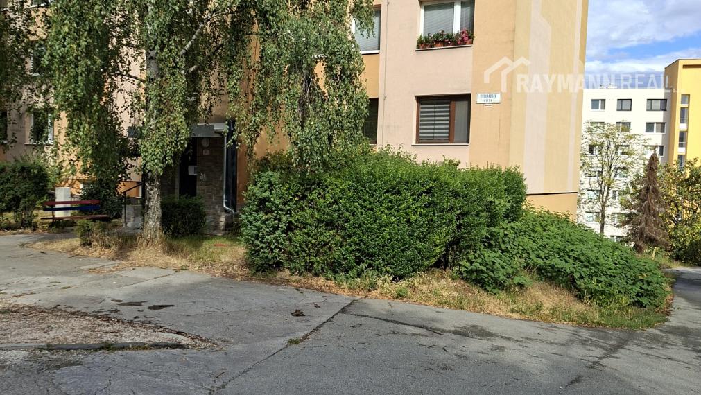 Predaj 2 izbového bytu na Titogradskej ulici v Košiciach