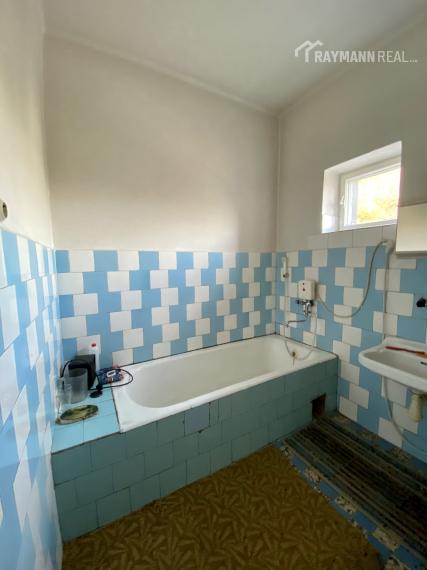 Ponúkam na predaj rodinný dom na Popradskej.