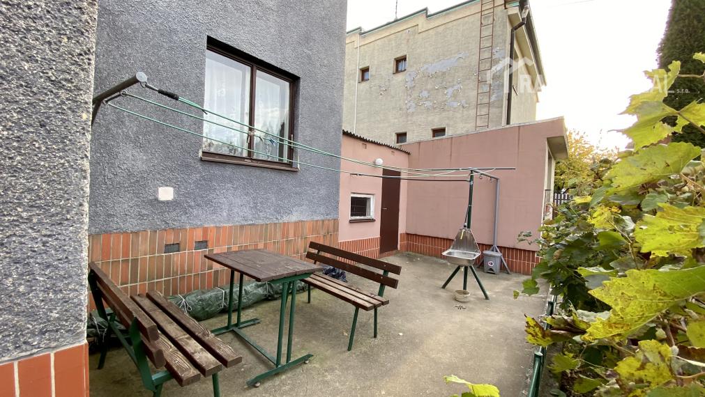 Ponúkam na predaj rodinný dom na Popradskej.