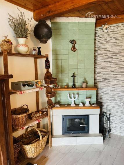 Na predaj veľmi pekná chata na celoročné bývanie- Geča