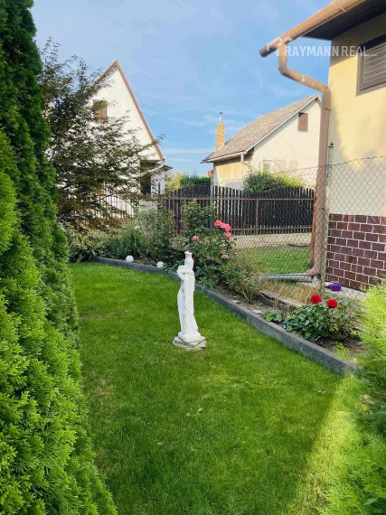 Na predaj veľmi pekná chata na celoročné bývanie- Geča