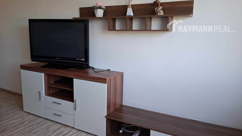 Na prenájom pekný 1-izbový byt v centre Košíc