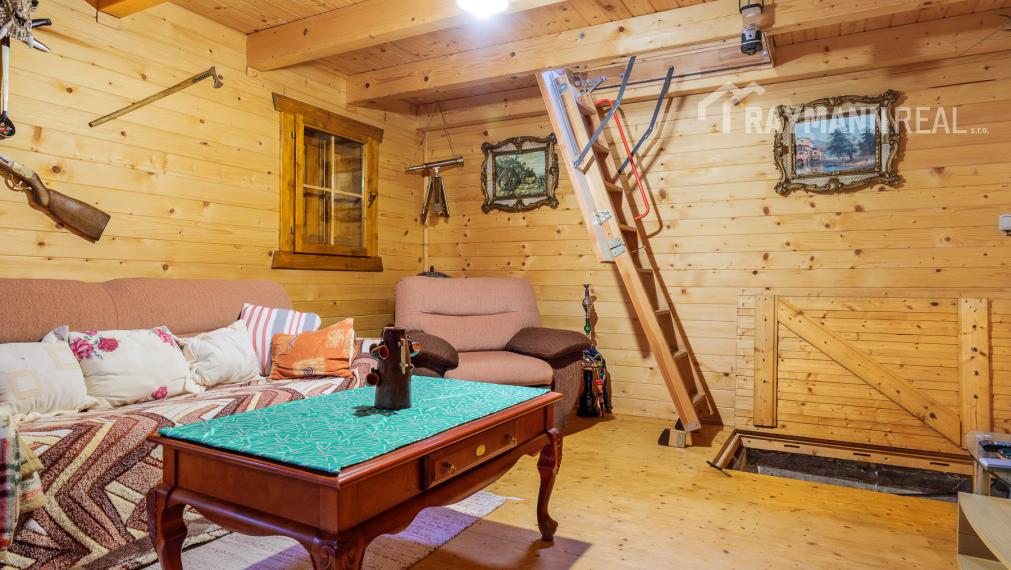 Na predaj rodinná drevená chata v Nižnej Hutke