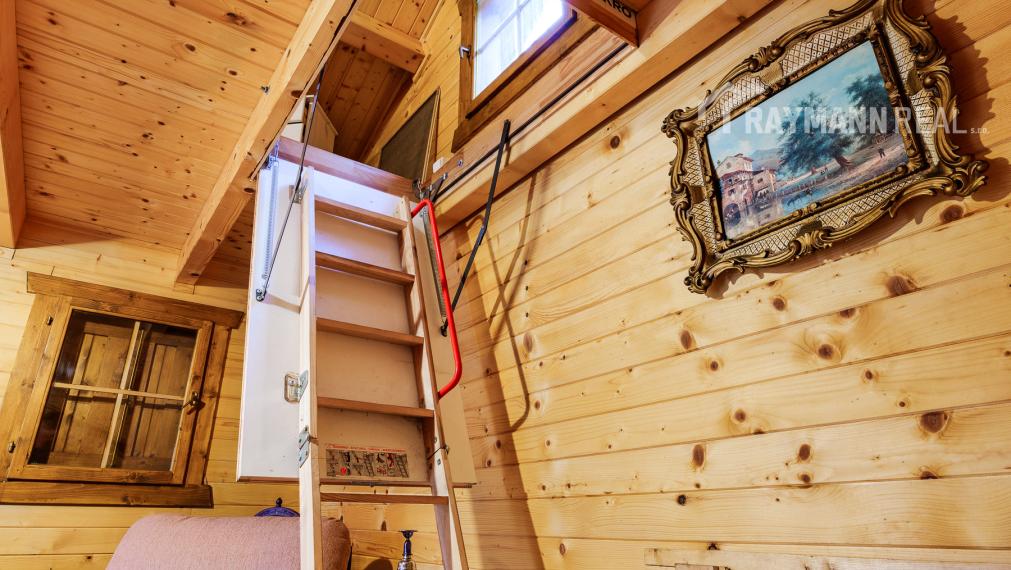 Na predaj rodinná drevená chata v Nižnej Hutke