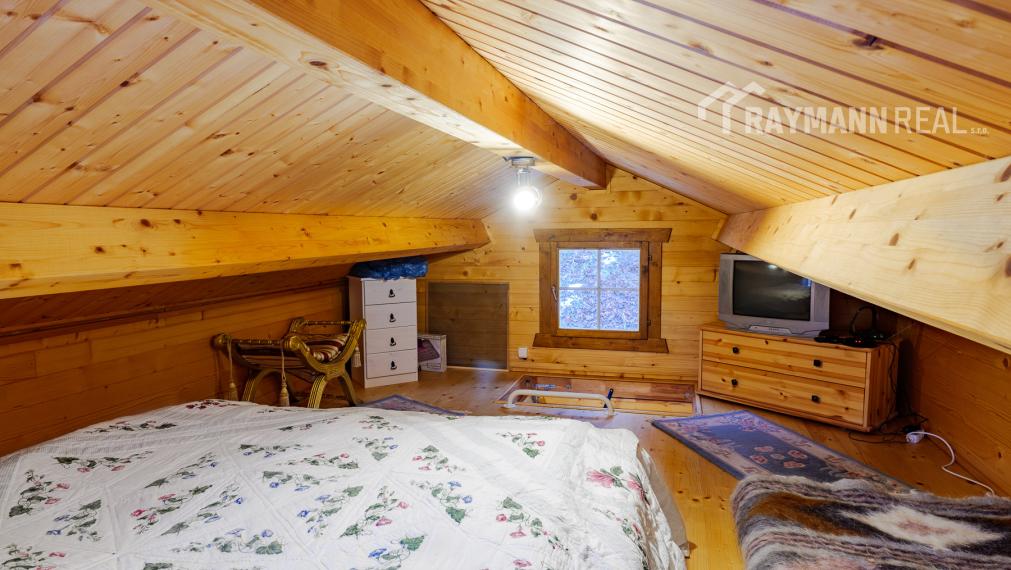 Na predaj rodinná drevená chata v Nižnej Hutke