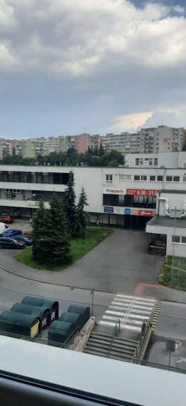 Prenájom 1 , 5 - izbového bytu na Sídlisku Dargovských hrdinov v Košiciach na Jaltskej ulici