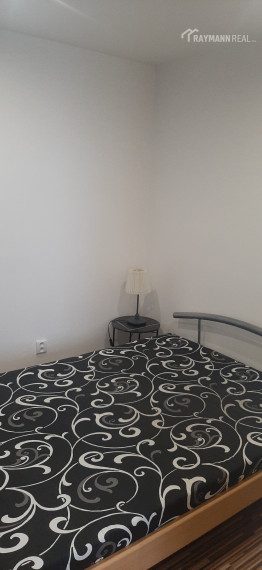 Prenájom 1 , 5 - izbového bytu na Sídlisku Dargovských hrdinov v Košiciach na Jaltskej ulici