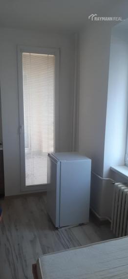 Prenájom  2 izbový byt na Tolstého