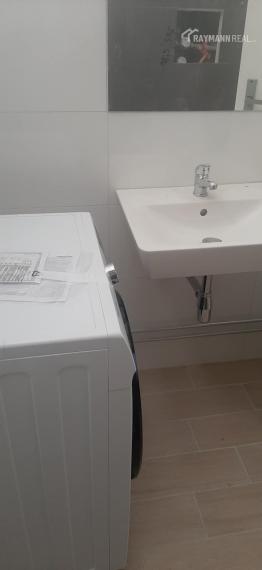 Prenájom  2 izbový byt na Tolstého