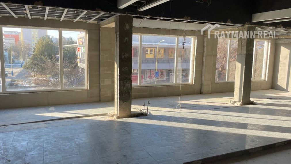 Predaj obchodnej budovy na ulici Trieda SNP v Košiciach na Luníku 1 - Košice Západ