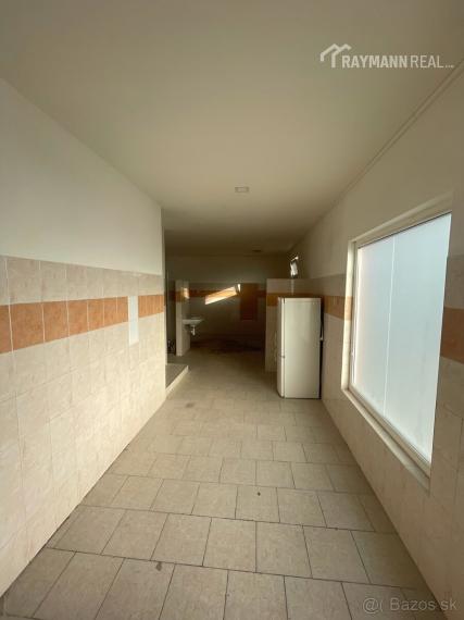 Predaj obchodnej budovy na ulici Trieda SNP v Košiciach na Luníku 1 - Košice Západ