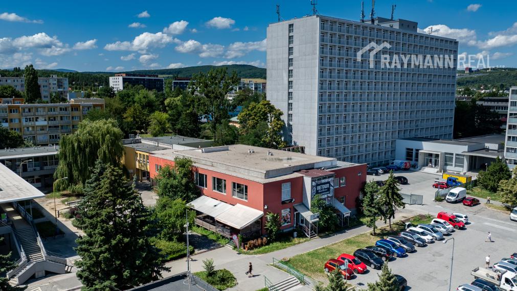 Predaj obchodnej budovy na ulici Trieda SNP v Košiciach na Luníku 1 - Košice Západ