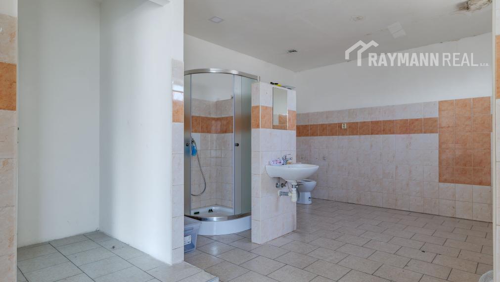 Predaj obchodnej budovy na ulici Trieda SNP v Košiciach na Luníku 1 - Košice Západ