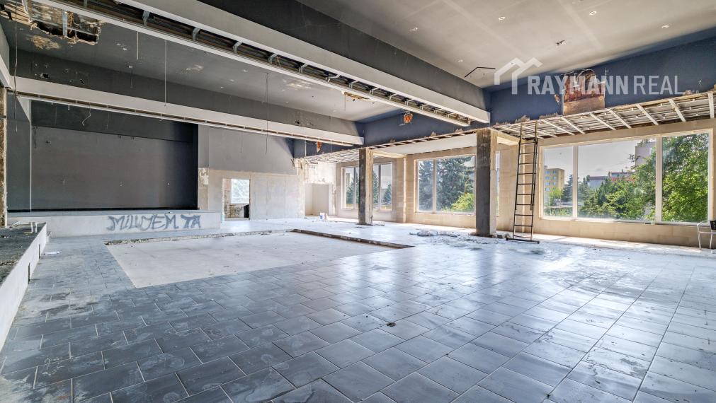 Predaj obchodnej budovy na ulici Trieda SNP v Košiciach na Luníku 1 - Košice Západ