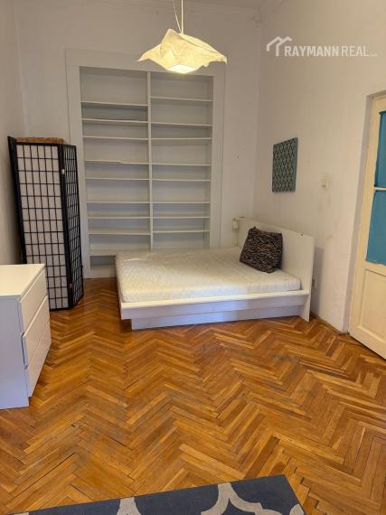 Prenájom 3 - izbového bytu v historickom centre Hlavnej ul.  v Košiciach