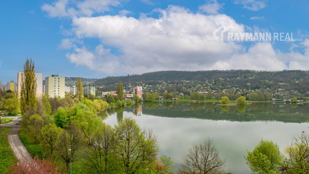 Na predaj pekný 2-izbový byt Nad jazerom