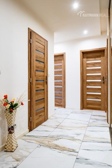 Na predaj pekný 2-izbový byt Nad jazerom