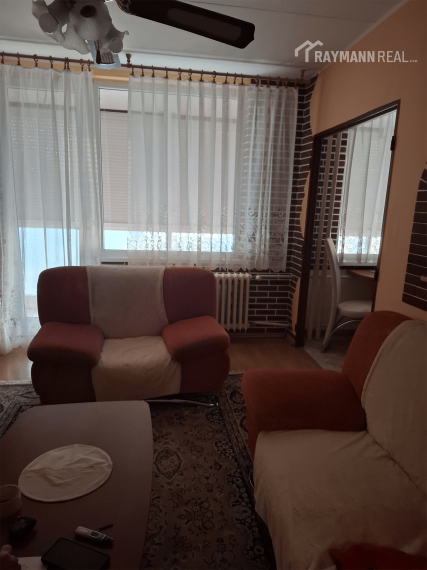 Na prenájom  3-izbový byt na Juhu.