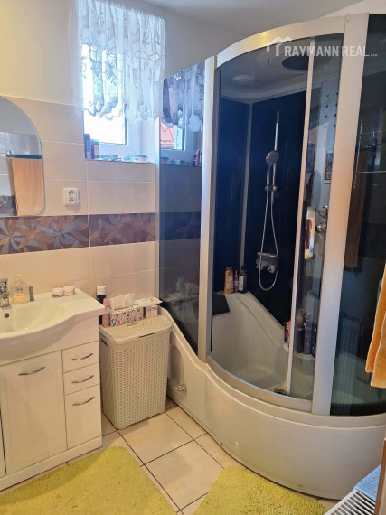 Na predaj dvojgeneračný  rodinný dom na Furči