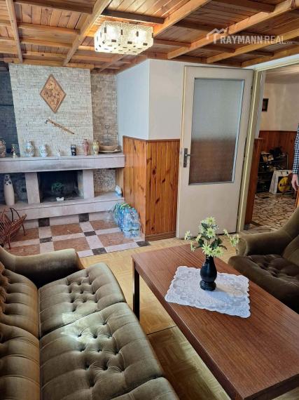 Na predaj dvojgeneračný  rodinný dom na Furči