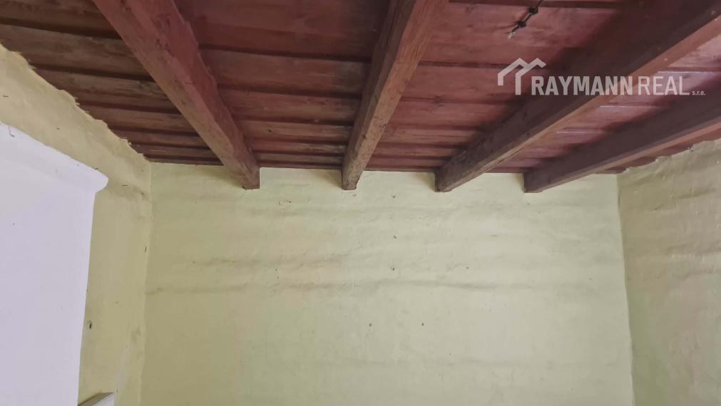 Na predaj drevenica pod lesom Mária Huta -Gelnica