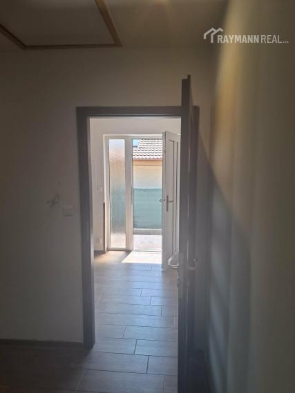 Ponúkam na predaj Novostavbu -bungalov Krásna- Na Hore