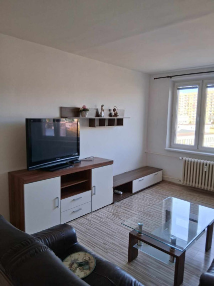 Na prenájom pekný 1-izbový byt v centre Košíc