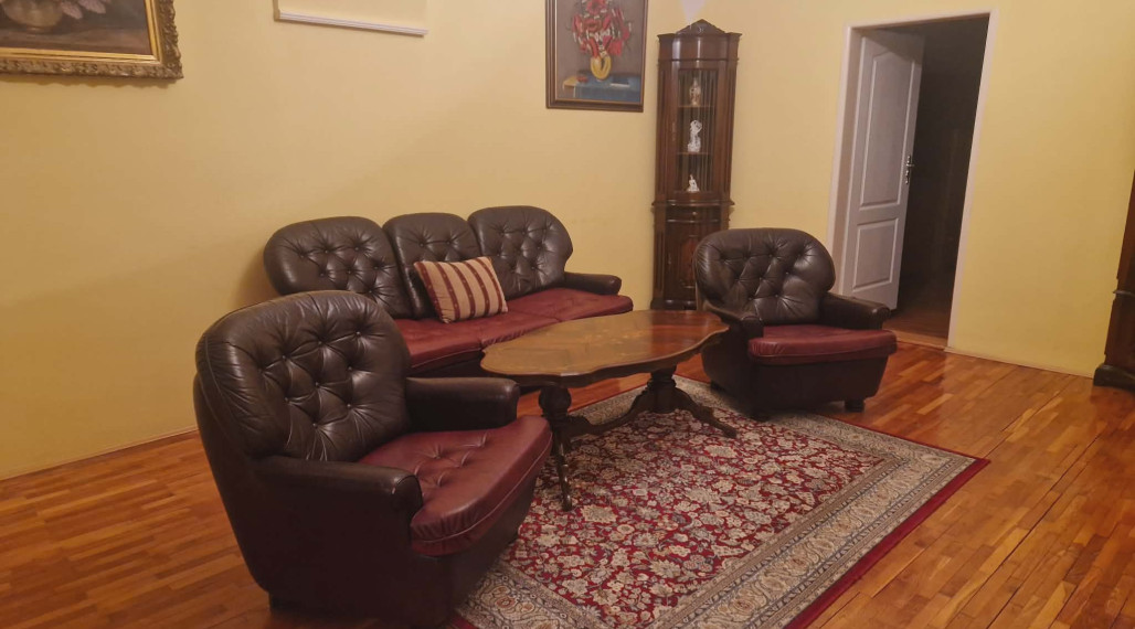 Na prenájom pekný 2-izbový byt v centre Košíc ,ulica Hlavná