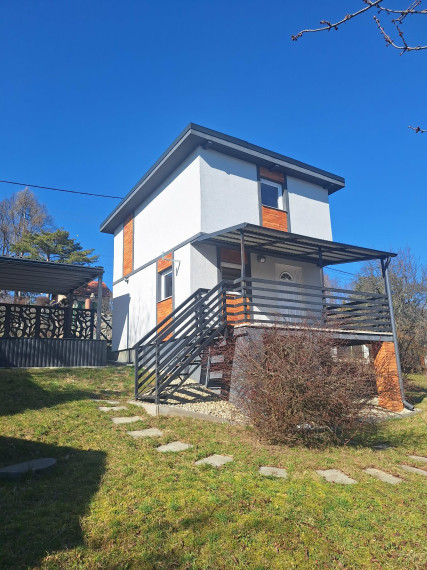 Na predaj NOVOSTAVBA -chata Čermeľ