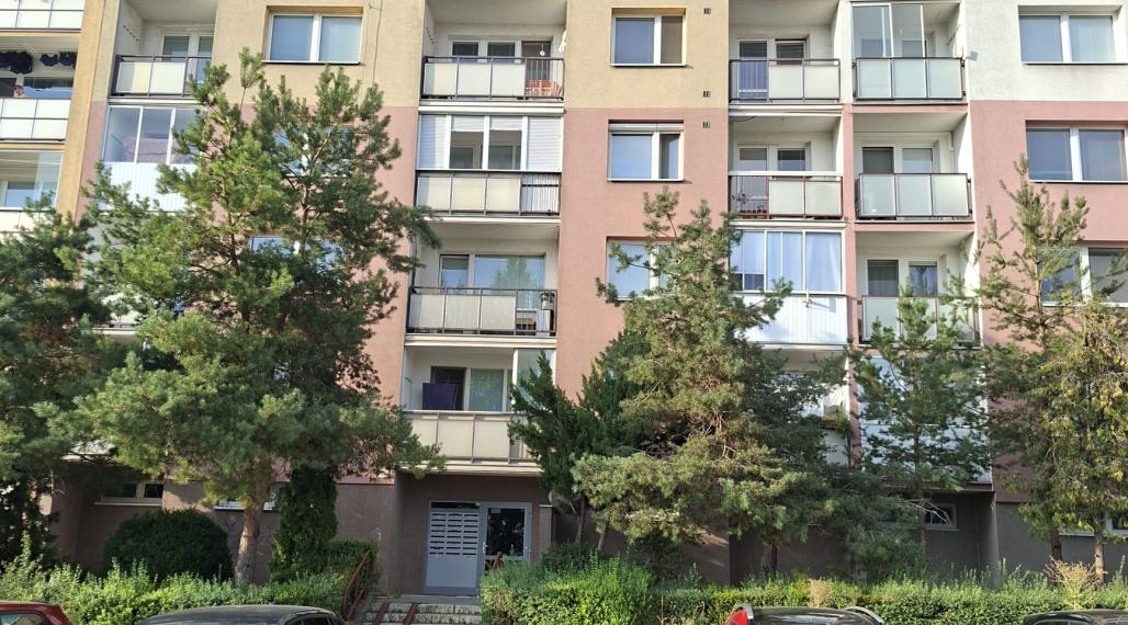 Predaj 3 izbového bytu na Aténskej ul v Košiciach
