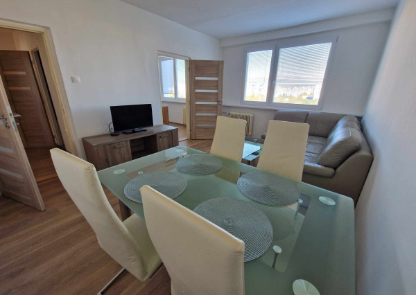 Na prenájom pekný 3-izbový byt na Terase.