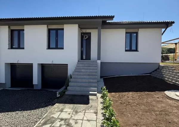 Predaj novostavby  4 izbového rodinného domu s dvojgarážou v Beniakovciach