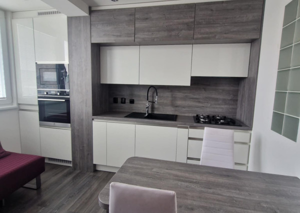 Na prenájom veľmi pekný 1-izbový byt v centre Košíc