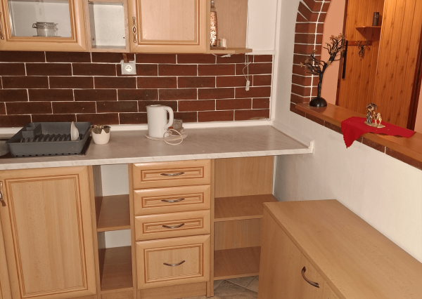 Na prenájom  3-izbový byt na Juhu.