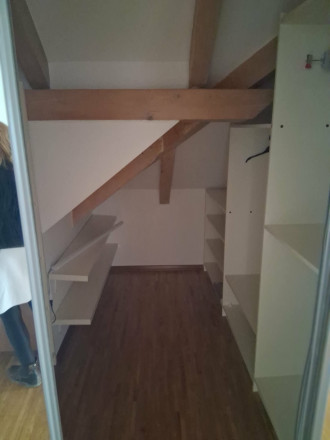 Na prenájom: Luxusný 2-izbový podkrovný byt v centre Košíc – Požiarnická ulica - fotografia 8