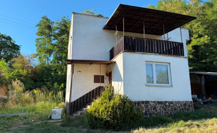 Predaj 5 izbového rodinného domu v obci Bukovec - fotografia 7