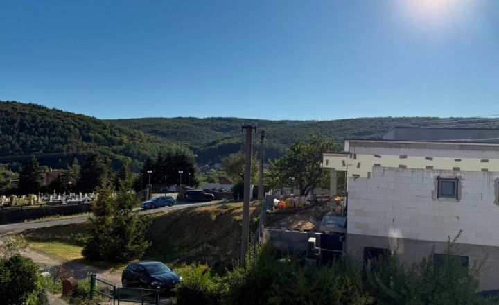Predaj 5 izbového rodinného domu v obci Bukovec - fotografia 9