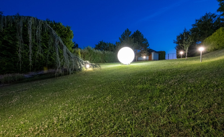 Predaj novostavby luxusnej rezidencie v obci Zádiel - fotografia 12