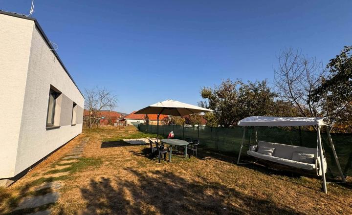Predaj 4 izbového rodinného bungalovu v obci Rudník - fotografia 21